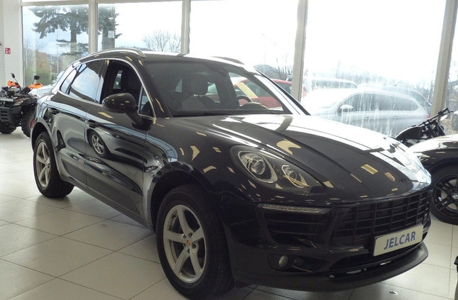 Porsche Macan cena 149999 przebieg: 182000, rok produkcji 2016 z Ropczyce małe 277
